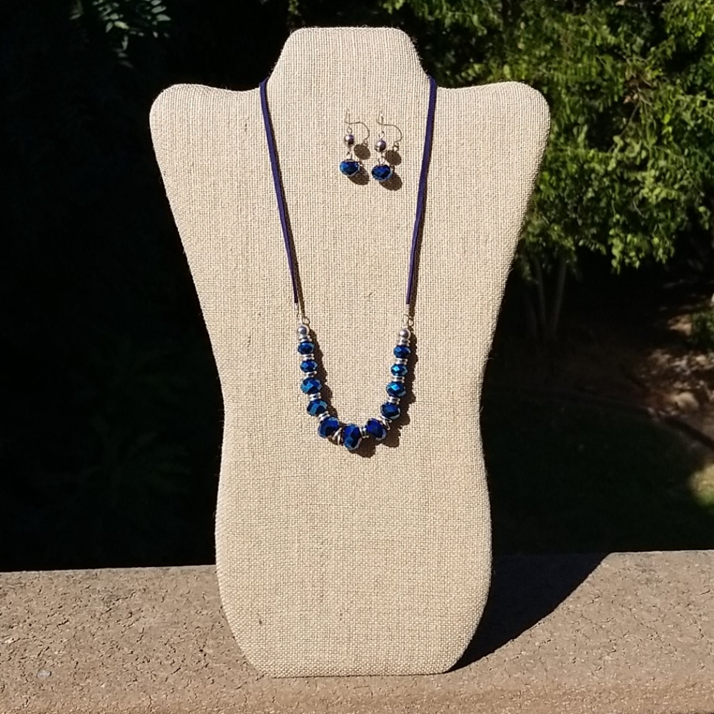 Charming Charlie Royal Blue Necklace & Earrings